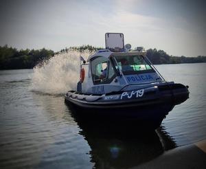 kolorowe zdjęcia- otwarcie posterunku oraz nieetatowego sezonowego ogniwa wodnego.
