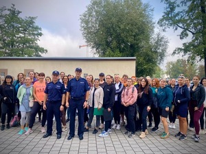 KOLOROWA GRAFIKA - kobiety podczas spotkania