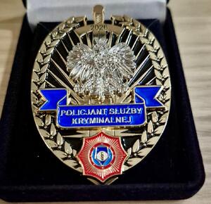 policjantka podczas konkursu i nagrody
