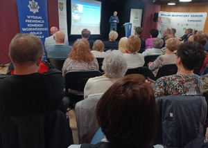 grupa seniorów