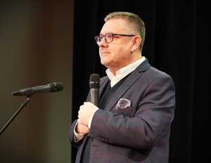 Zdjęcie przedstawia kulisy castingu programu "Przyszłość a Ty"