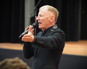 Zdjęcie przedstawia kulisy castingu programu "Przyszłość a Ty"