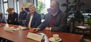 zdjęcie: odprawa roczna strzeleckich policjantów