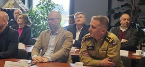 zdjęcie: odprawa roczna strzeleckich policjantów