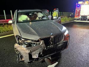 Pojazd z uszkodzeniami.