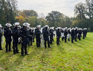 funkcjonariusze podczas szkolenia