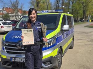 policjanci w trakcie XI biegu o zdrowie