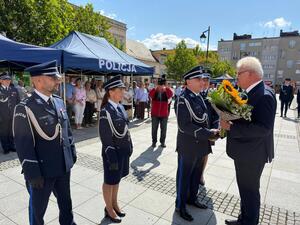 Uroczysty apel z okazji Powiatowych obchodów Świeta Policji
