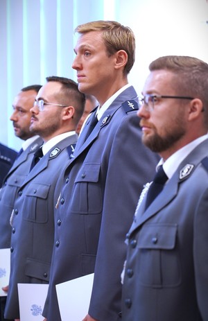 Zdjęcie: Mianowani policjanci.