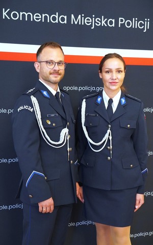 Zdjęcie: policjant i policjant.
