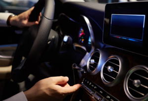 Zdjęcie: wnętrze samochodu.