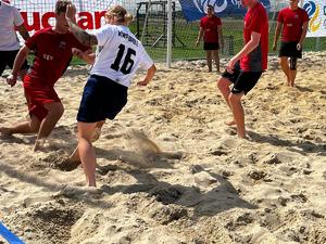 policjanci w trakcie rozgrywek