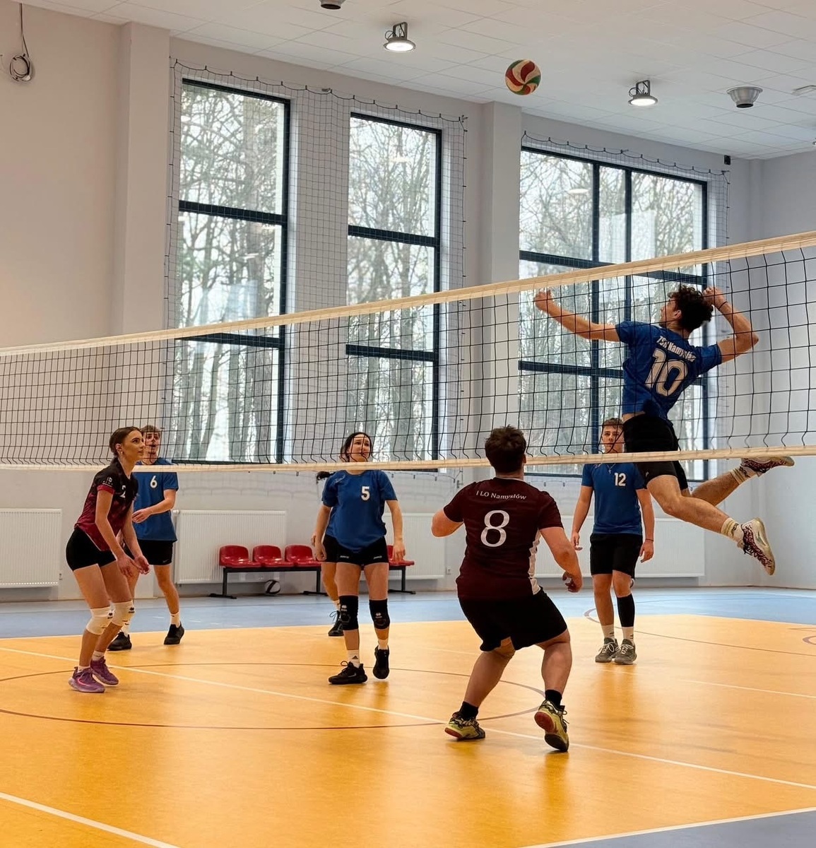 zdjęcie: mecz piłki siatkowej