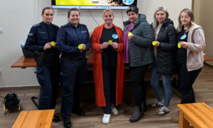 zdjęcie: policjantki podczas spotkania