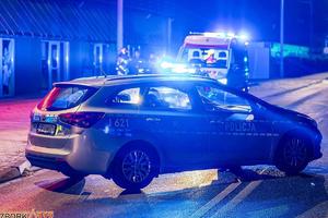 radiowóz na światłach uprzywilejowania