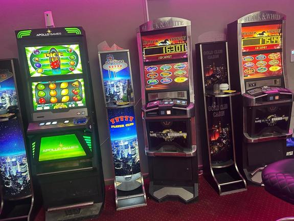 zabezpieczone maszyny do gry