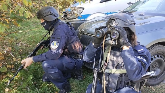 umundurowaniu policjanci SPPP KWP Opole