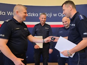 policjanci podczas konkursu na oskarżyciela publicznego