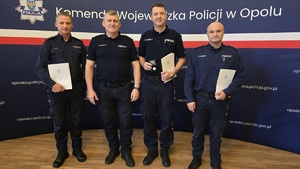 policjanci podczas konkursu na oskarżyciela publicznego