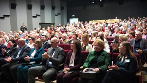 Zdjęcie przedstawia program Opolski Bezpieczny Senior.