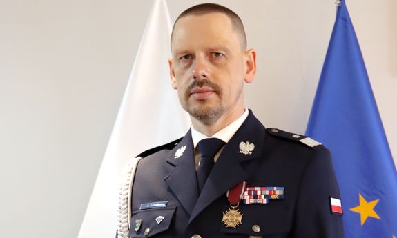 zdjęcie kolorowe: Komendant główny Policji nadinsp. Marek Boroń