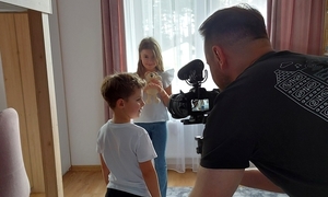zdjęcie kolorowe: zdjęcie z kręcenia spotu #zaginioneNIEzapomniane