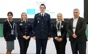 zdjęcie kolorowe: Polski policjant prezydentem ROADPOL