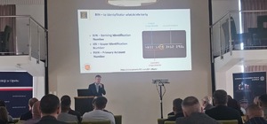 zdjęcie kolorowe: uczestnicy i prelegenci Konferencję nt. Cyberprzestępczości Finansowej