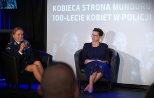 Debata kobiet.