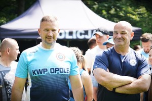 Dwóch mężczyzn.