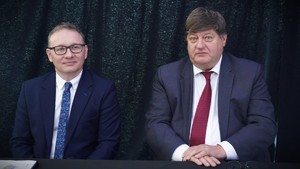 Prelegencji konferencji.