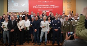 wyróżnieni i osoby biorące udział w gali