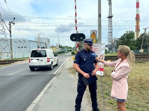 zdjęcie: opolscy policjanci podczas działań