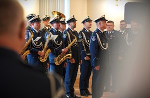 Zdjęcie: orkiestra policyjna.
