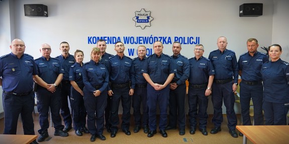 uczestnicy konkursu, zdjęcie grupowe