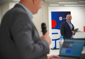 policjanci podczas prelekcji