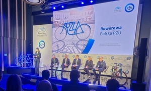 zdjęcie: konferencja Policji i PZU