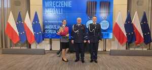 zdjęcie: odznaczeni policjanci