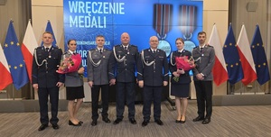 zdjęcie: odznaczeni policjanci