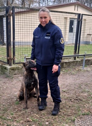 policjantka z psem