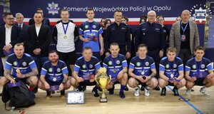 policjanci podczas turnieju