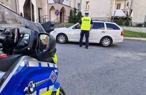 zdjęcie: opolscy policjanci podczas działań NURD