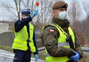 Opolscy policjanci na południowej granicy wspierają inne służby w działaniach