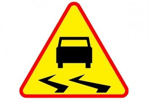 Znak drogowy - śliska jezdnia