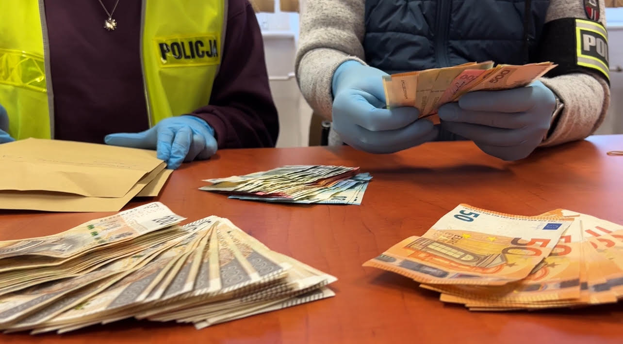 Diagności z Dolnego Śląska stwierdzali, iż pojazd jest sprawny, nie widząc go choćby na oczy – blisko 200 zarzutów dla podejrzanych