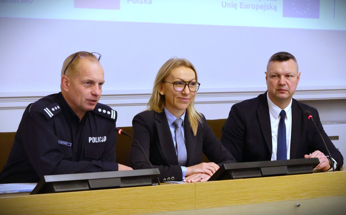 Projekt "Tekla" w garnizonie opolskim - za nami pierwszy dzień szkolenia